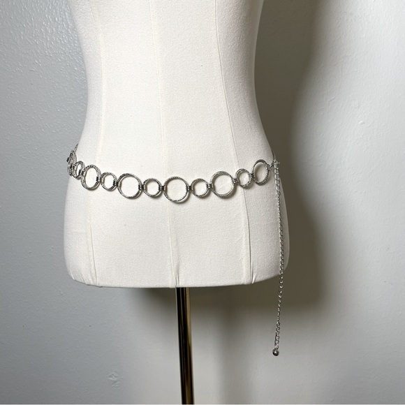 New Silver Circle Link Belt One Size Adjustable 
Y2K Bohemian Boho - Picture 1 of 10